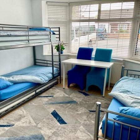 Barrs Court Beds Acomodação com café da manhã Warmley Exterior foto